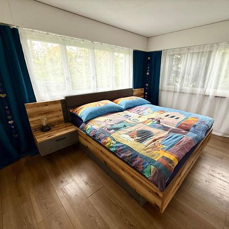 Апартаменти Natalies Hideaway Тун Екстер'єр фото